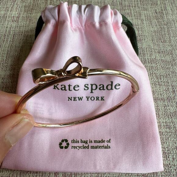 KATE SPADE Love Notes Rose Gold Hinged Bow Bangle Bracelet - Picture 1 of 6